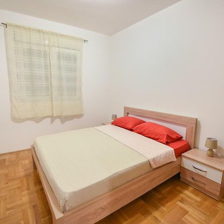 Appartement Enigma à Podgorica Extérieur photo