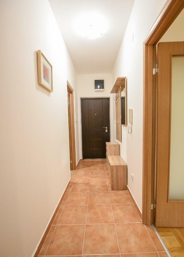Appartement Enigma à Podgorica Extérieur photo