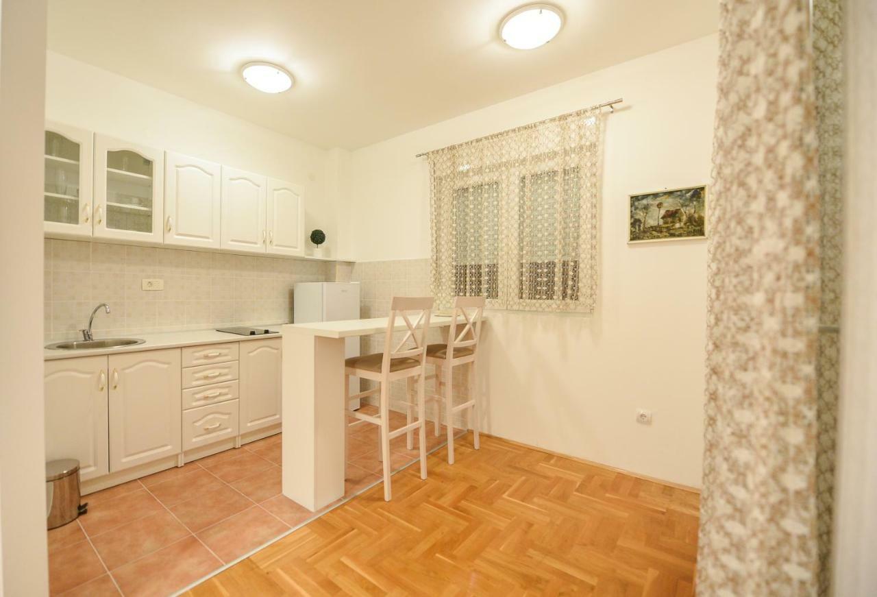 Appartement Enigma à Podgorica Extérieur photo